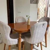 میز ناهار خوری