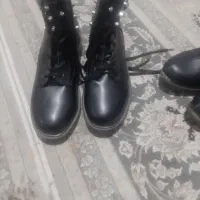 دو جفت نیم بوت یکیش نو ویکیش کارکرد ویک جفت کتونی|کیف، کفش، کمربند|فردیس, خیام غربی|دیوار