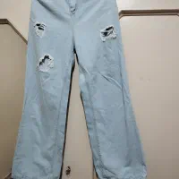 دو عدد شلوار لی زنانه|لباس|ری, شهادت|دیوار