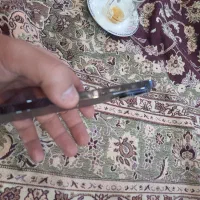 گوشی ۱۳پرومکس در حد نو آک تا حلا اصلا تعمیر نرفته