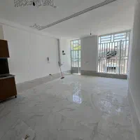 واحدی ۹۰ متر دو خواب همکف ماشین رو|فروش آپارتمان|شیراز, کوشک میدان|دیوار