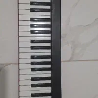 میدی کنترلر در حد نو|پیانو، کیبورد، آکاردئون|کرمان, |دیوار