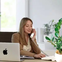 منشی خانم