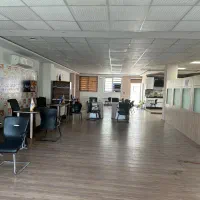 ۱۷۰متر واحد اداری بر خیابان اصلی هشتگرد|فروش دفتر کار، اتاق اداری، مطب|هشتگرد, شهرک بعثت|دیوار