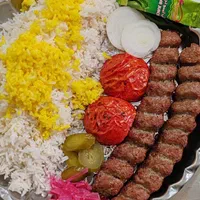 سفارش و تهیه غذا برای میهمانی و مراسمات و جلسات