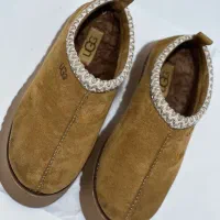 Ugg اصل وترند امسال هستش ومن از ترکیه خریدم|کیف، کفش، کمربند|بندر انزلی, متروپل|دیوار