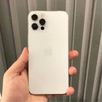 اپل iPhone 12 Pro با حافظهٔ ۲۵۶ گیگابایت