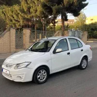 ساینا عروسک کم کار ۹۹