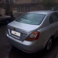 جیلی امگرند ۲۰۱۳ یه رو کاپوت و نصف در و گلگیر رنگ|خودرو سواری و وانت|مشهد, ولیعصر (شهرک غرب)|دیوار