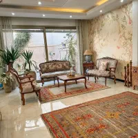 80 متر / کوی جواهری / پارکینگ سندی / بدون خرج