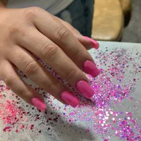 مدل رایگان کاشت ناخن|خدمات آرایشگری و زیبایی|ملارد, |دیوار