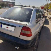 اتومبیل ۱۴۱مدل ۸۵نقره ای