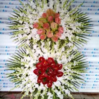 تاج گل و باکس گل
