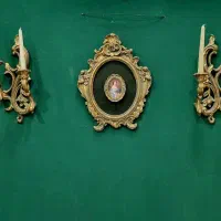 دیوار کوب تزئینی