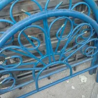 تخت یک‌نفره