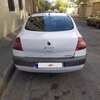 مگان اتوماتیک ۲۰۰۰