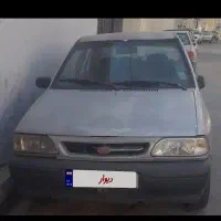 پراید مدل ۸۲ نقره ای موتور نیاز به تعمیر