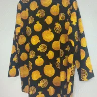 لباس یلدایی|لباس|رشت, باهنر|دیوار