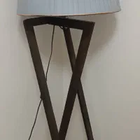 آباژور ایستاده چوبی