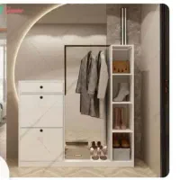 جاکفشی و کمد دیواری