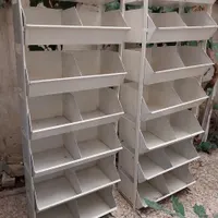قفسه فلزی