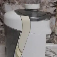 آبمیوه گیری سانی