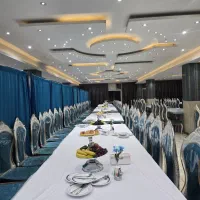 استخدام پیک موتوری برای رستوران