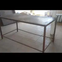 3 عدد میز کار آهنی کارگاهی محکم و سالم در حد نو