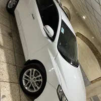 سراتو مونتاژ سایپا ۲۰۰۰ مدل ۹۵