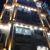 فروش-آپارتمان106-متری-نواب-گلریز-کلیدنخورده