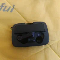 ایرپاد m19 و دوعدد هدفون