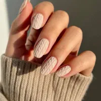 خدمات ارایشگری و ناخن|خدمات آرایشگری و زیبایی|کرج, ساسانی (قلمستان)|دیوار