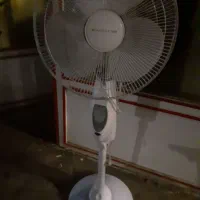 پنکه برقی آریستون پایه فلزی موتور آلمان سالم|پنکه و تصفیه‌کنندهٔ هوا|ارومیه, |دیوار