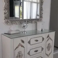 تجهیزات آموزشگاه مراقبت زیبایی  به فروش می‌رسد