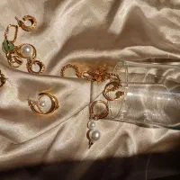 گوشواره‌‌های  وارداتی رنگ ثابت