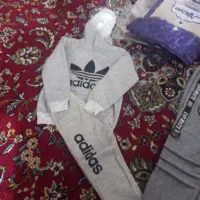 لباس بچه گانه|کفش و لباس بچه|باوی, |دیوار