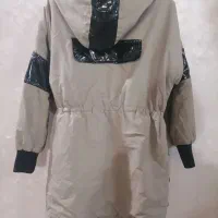 کاپشن دخترانه درحد نو کم استفاده شده رنگ سال