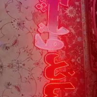 چراغ نئون تبلیغ ساندویچ