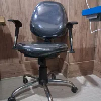 صندلی گردون اداری