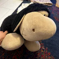 یک عدد عروسک خارجی سایز متوسط