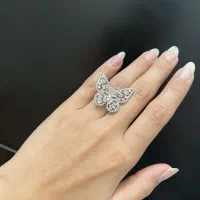 انگشتر پروانه