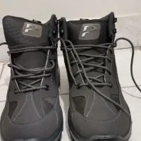 فروش یک جفت کفش|کیف، کفش، کمربند|قرچک, پویینک|دیوار