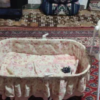 گهواره برقی کنار تخت مادر|کالسکه و لوازم جانبی|یاسوج, |دیوار