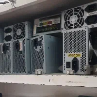 تعدادی پاور و قطعات کامپیوتر