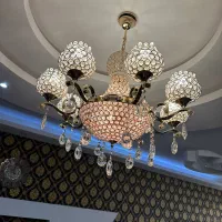 لوستر ۸ شاخه بزرگ به همراه ۴ تا لوستر تکی کوچک