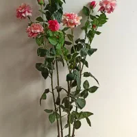 گل مصنوعی زیبا