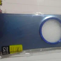 گارد ریلمی ۱۲ پرو پلاس محافظ لنزدار پشت فلز