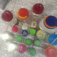 مقداری شیشه وظروف پلاستیکی|ظروف نگهدارنده، پلاستیکی، یک‌بارمصرف|شیراز, تندگویان|دیوار