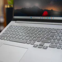 لپتاپ LENOVO ThinkBook با cpu نسل 13 و 4گیگ گرافیک|رایانه همراه|یزد, |دیوار