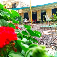 همکار متعهدمنظم جهت کاردر کافه فست فود لئون